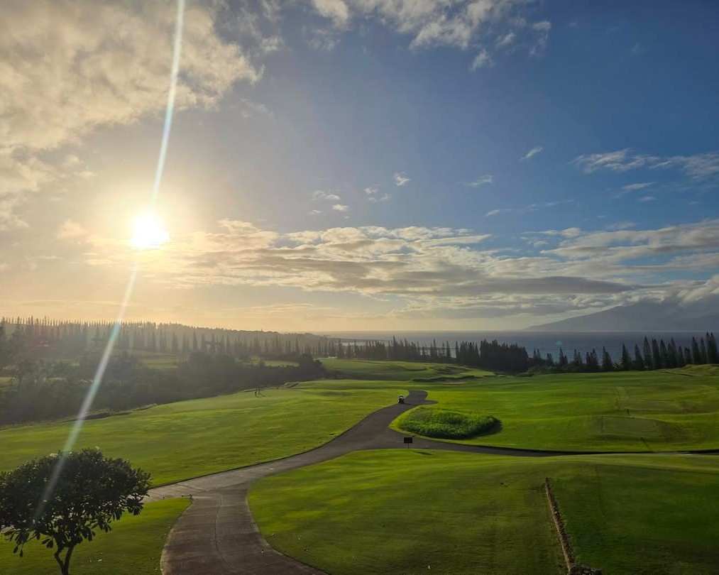 Maui sunsets just hit different 🌄
📷: @arthur.soto.39