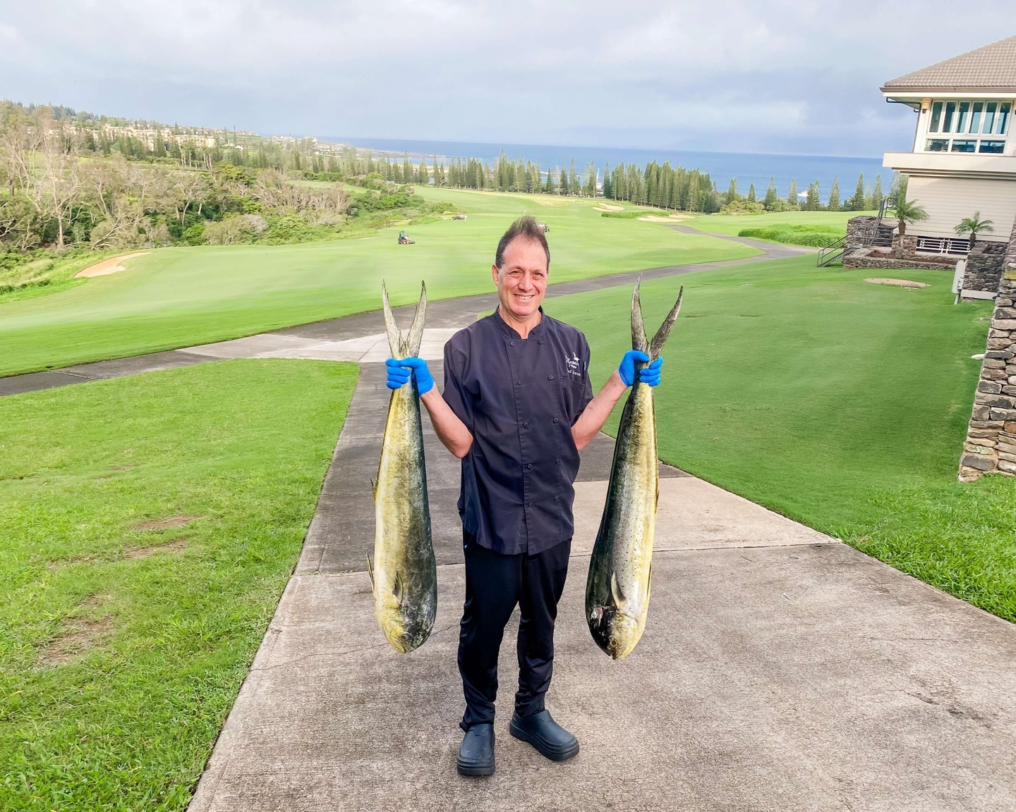 Freshly caught Mahi Mahi, anyone? 🐟